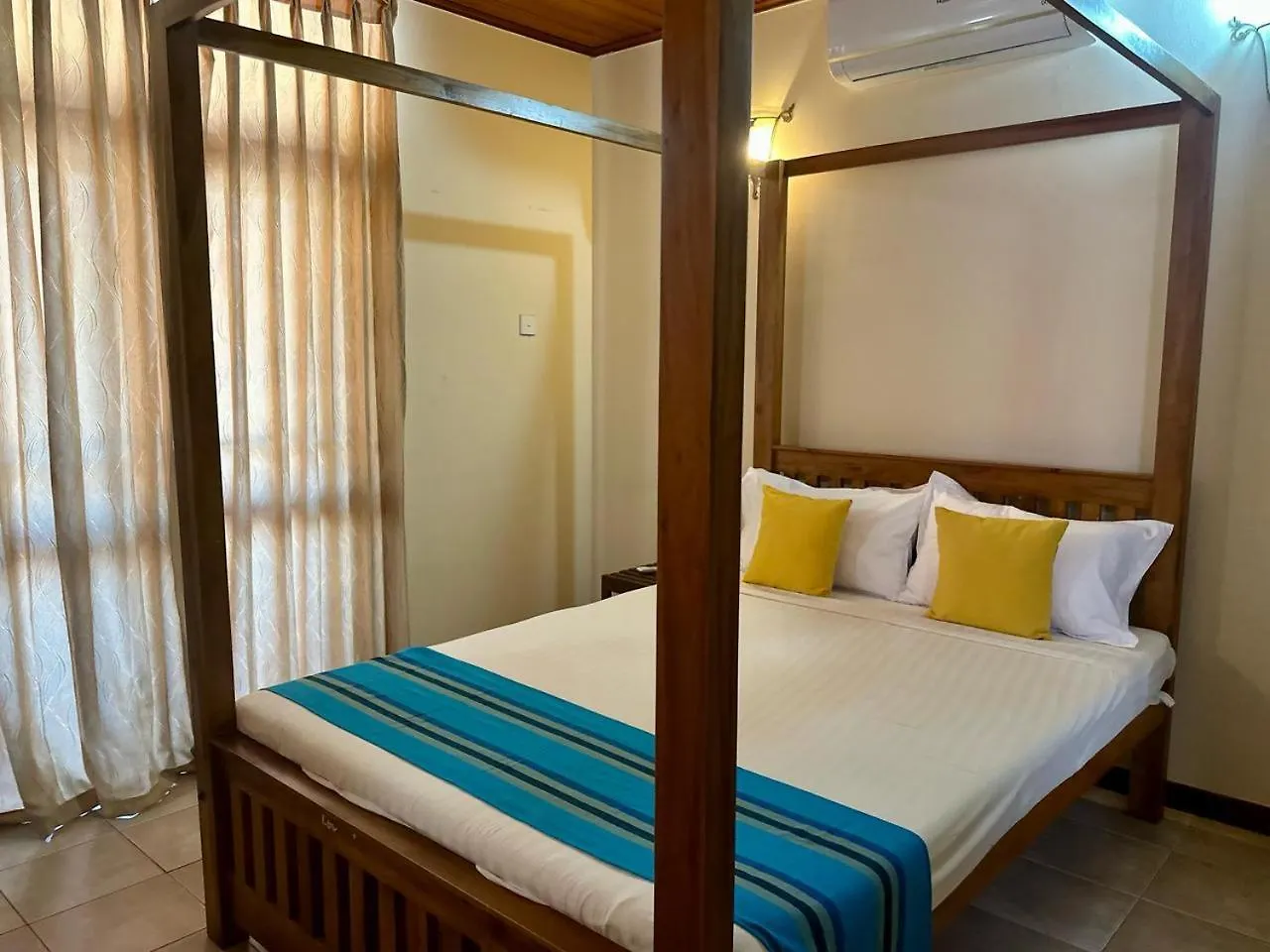 Marine Villa At Negombo Beach Sri Lanka