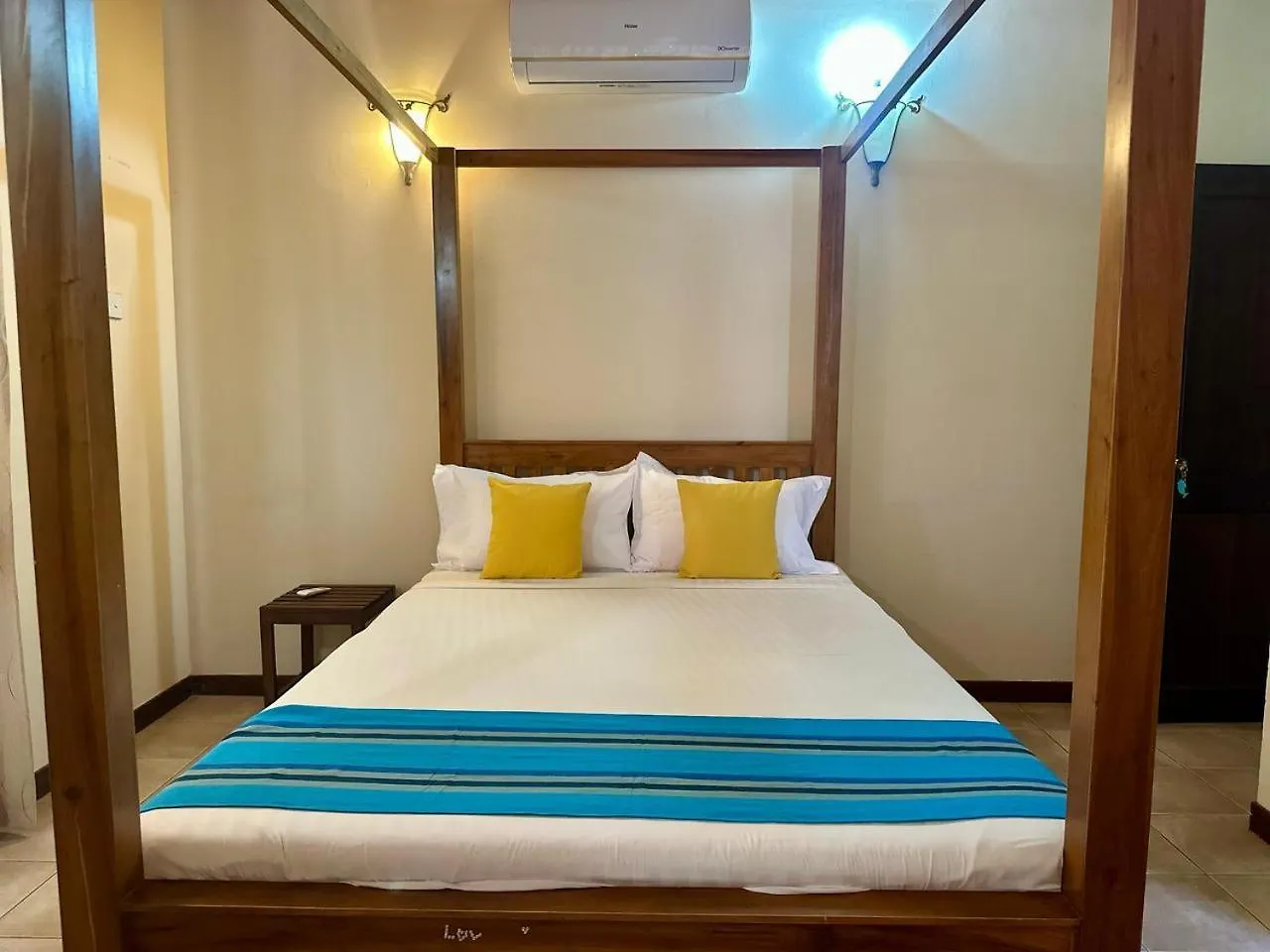 Marine Villa At Negombo Beach 0*,  Sri Lanka