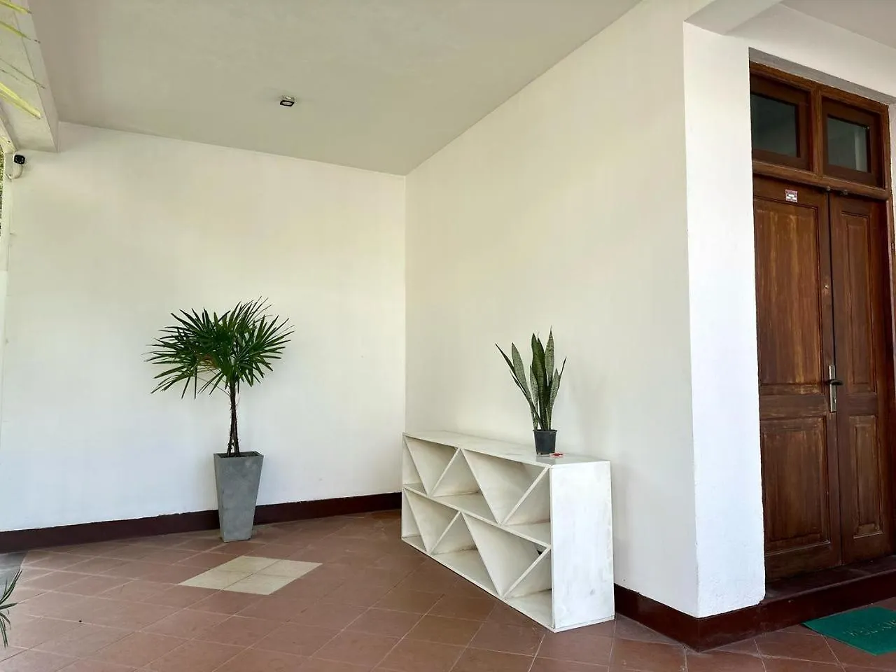 Marine Villa At Negombo Beach