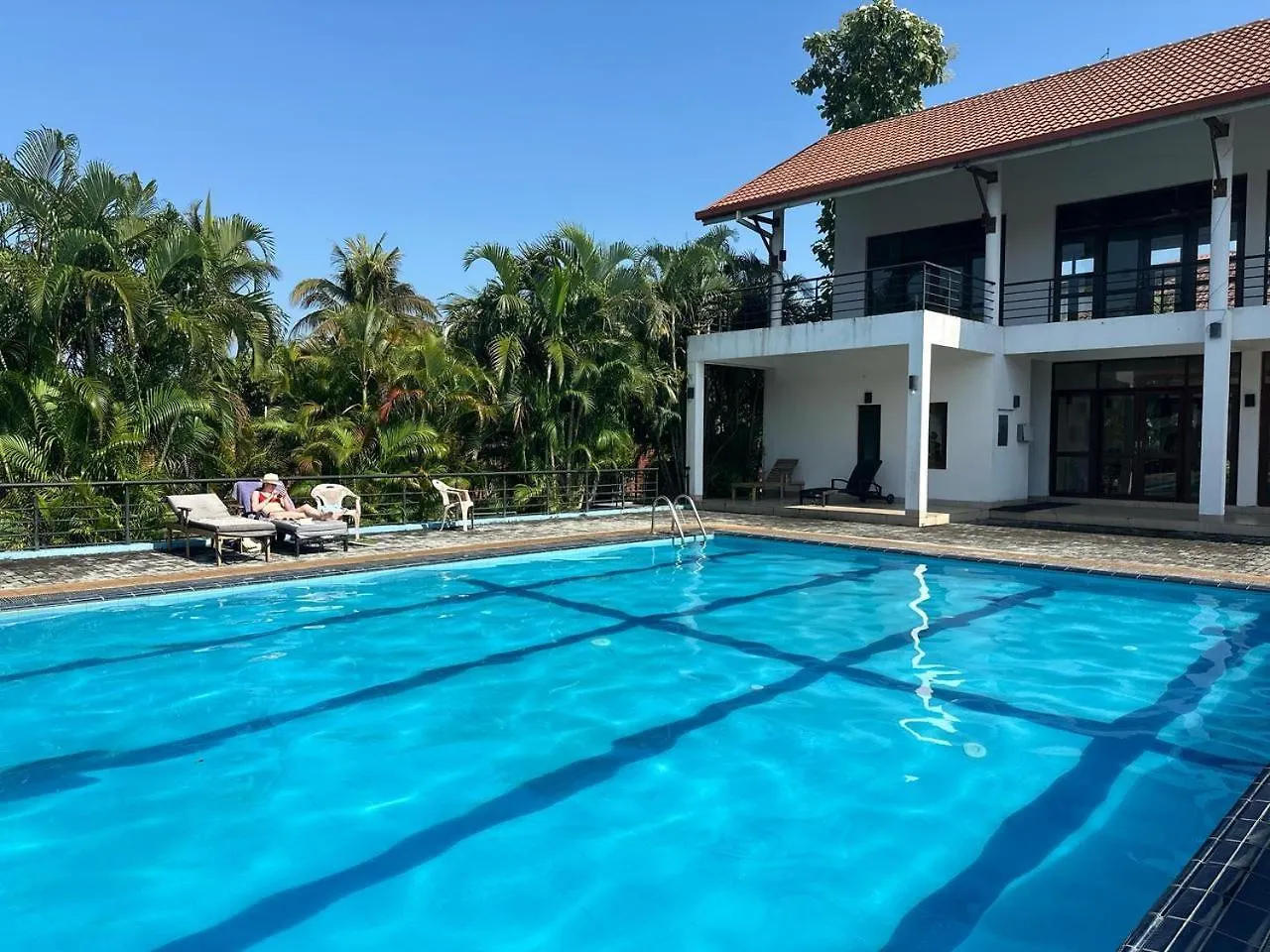 Marine Villa At Negombo Beach 0*,
