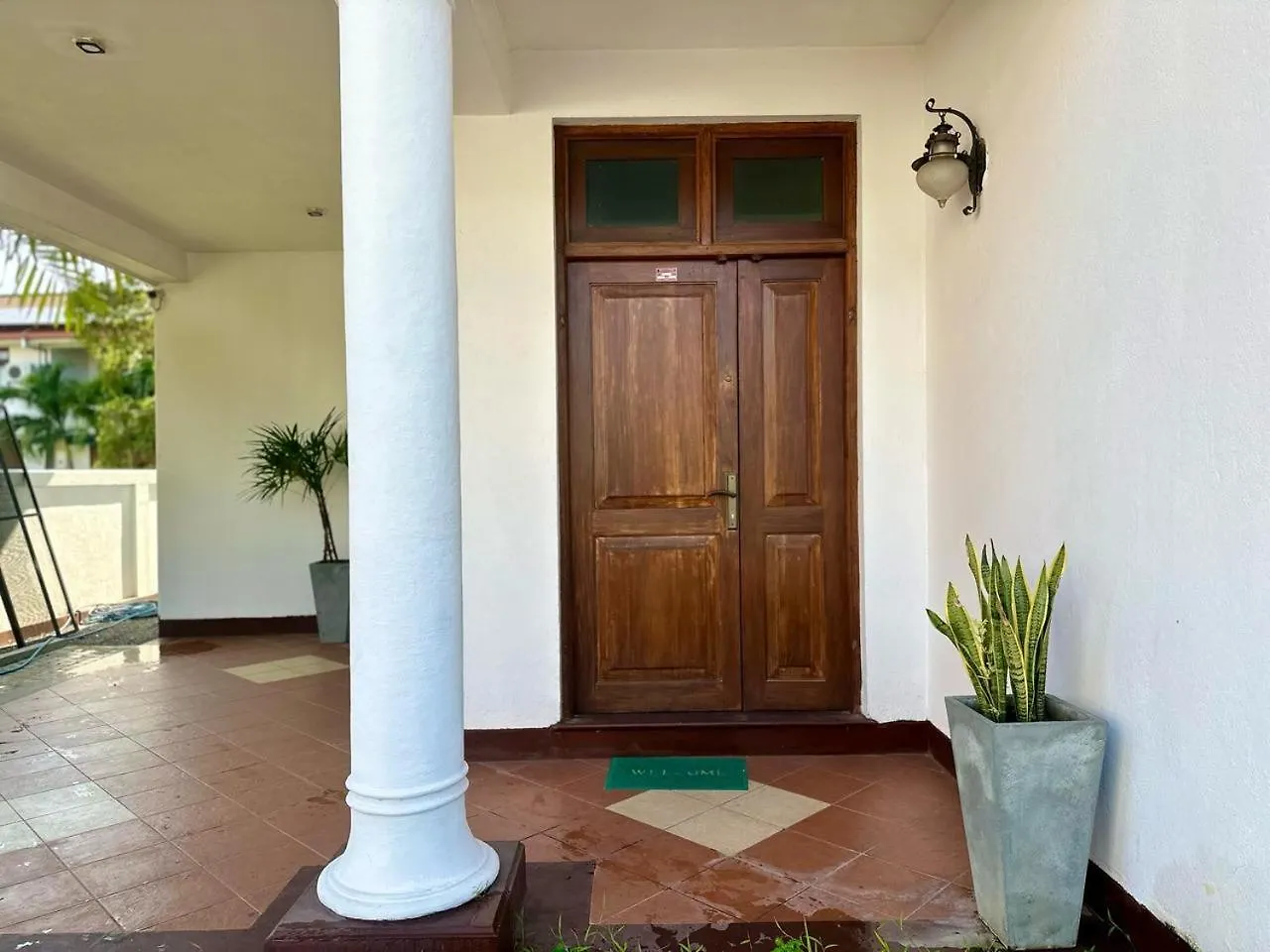 Marine Villa At Negombo Beach